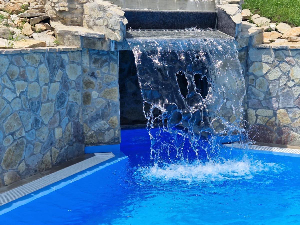 גרבובץ Plitvice Palace מראה חיצוני תמונה