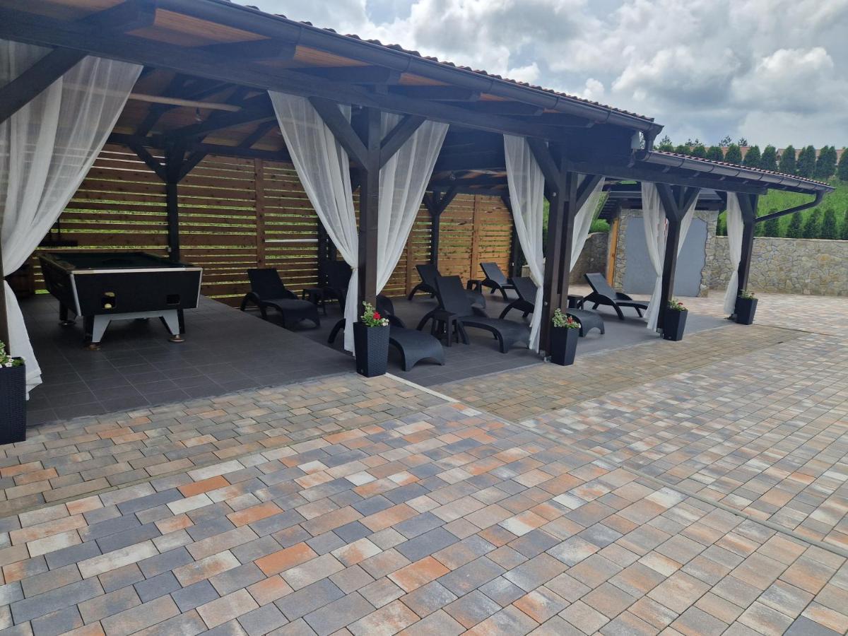 גרבובץ Plitvice Palace מראה חיצוני תמונה