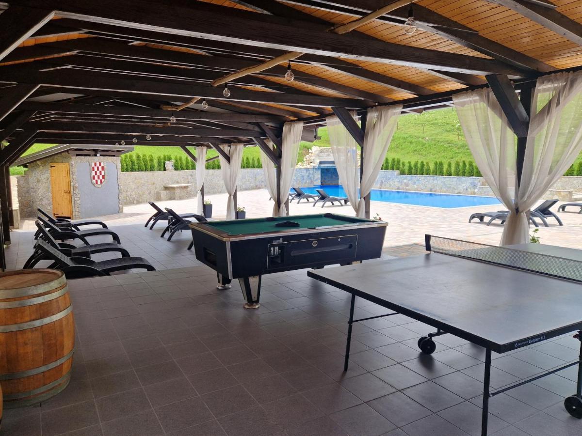 גרבובץ Plitvice Palace מראה חיצוני תמונה