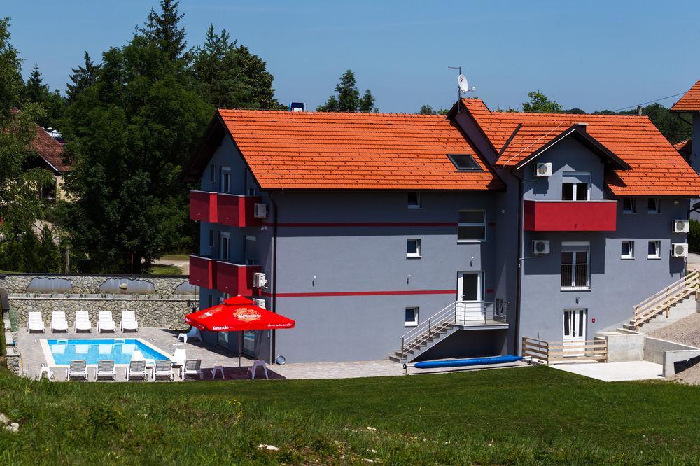 גרבובץ Plitvice Palace מראה חיצוני תמונה
