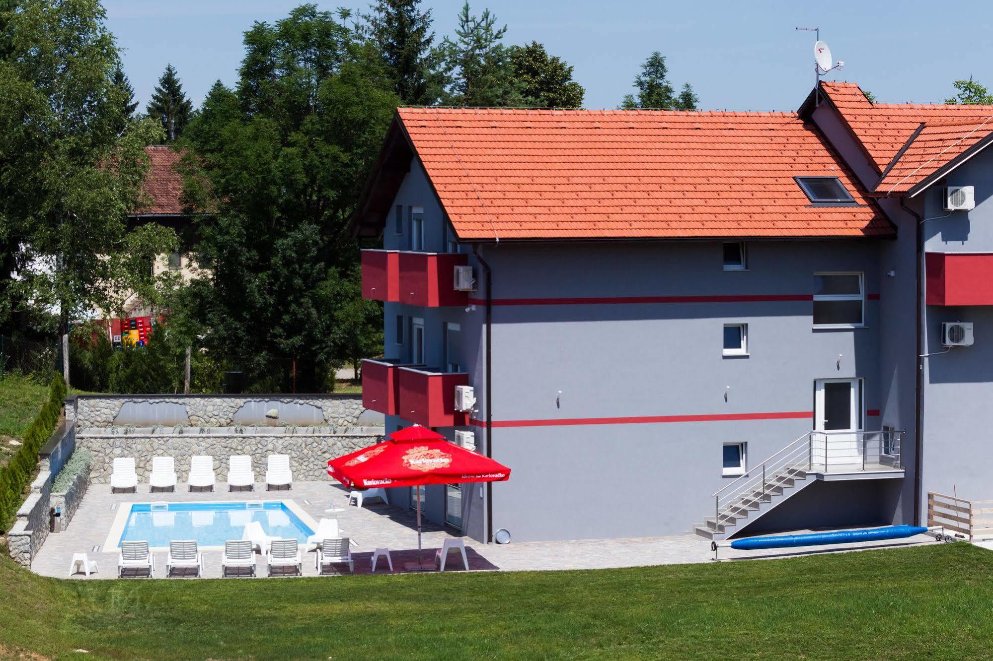גרבובץ Plitvice Palace מראה חיצוני תמונה